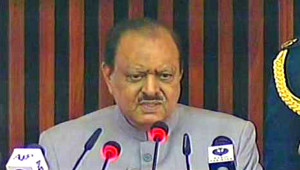 ISLAMABAD: President Mamnoon Hussain while addressing the joint ...