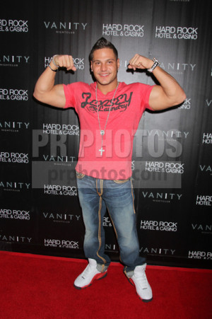 Ronnie-Ortiz-Magro-Ronnie-Ortiz-Magro-of-Jersey-Shore-Hosts-Evening-at ...