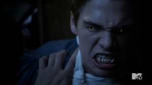 Teen Wolf Season 4 Episode 4 The Benefactor Liam transforms