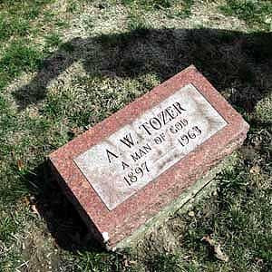 Tozer Grave Near Ellet Church in Akron