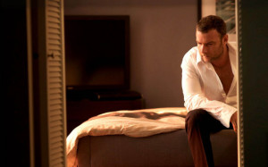 Ray Donovan – A Mouth Is A Mouth Review: Less Action, More Family ...