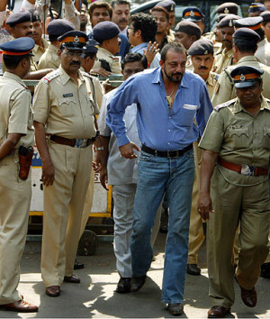 Bollywood Star Sanjay Dutt, preparing to resume serving his six-year ...