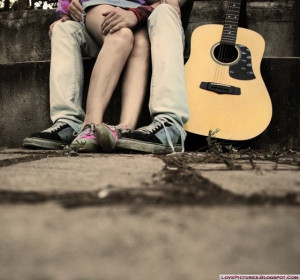 cute-boyfriend-girlfriend-guitar-playing-romantic-beautiful