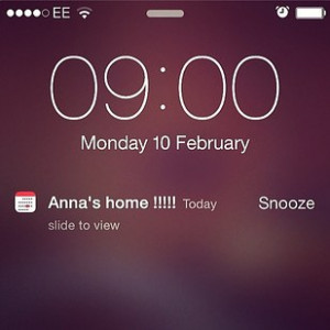 23 Great Joys Of Reuniting With Old Friends