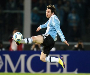 ... argentina kicking | Funny pictures photos,funny jokes,funny quotes