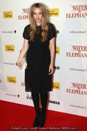 Sophie Lowe
