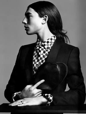 Ezra Miller: L’Uomo Vogue