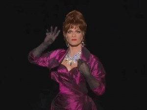 ... Best GIFS From ‘To Wong Foo, Thanks For Everything, Julie Newmar