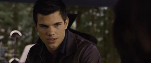Jacob-Black-in-Breaking-Dawn-part-1-jacob-black-33754685-608-256.jpg