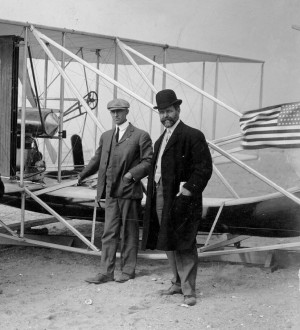 Wilbur Wright (left) with William J. Hammer (right) on Governors ...