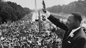 Martin Luther King Jr. acknowledges the crowd at the Lincoln Memorial ...