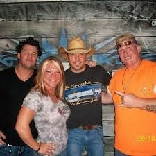Amy and Ron Shirley of Lizard Lick with Jason Aldean.....BUT DON'T ...