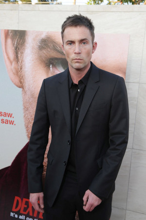 Desmond Harrington Hairstyle, Makeup, Suits, Shoes and Perfume ...