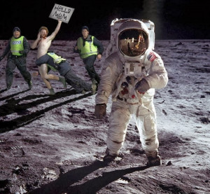 Funny lunar landing hoax conspiracy picture - Hello mum man streaker ...