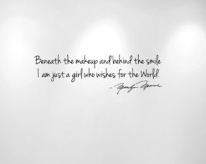 ... Smile... Marilyn Monroe Wall Decal Quote 1158 (48