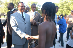 ... Richard: Honorable Minister Louis Farrakhan Hits Streets of Chicago