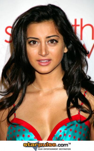 Thread: ----Indian Hollywood actress- Noureen Dewulf----