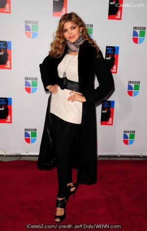 Latin artists appear to record Somos El Mundo, the Spanish version of ...