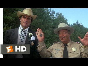 Smokey and the Bandit (5/10) Movie CLIP - That's an Attention Getter ...