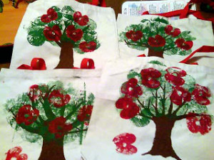 images of pete s bags she let her little sister do the apples on ...