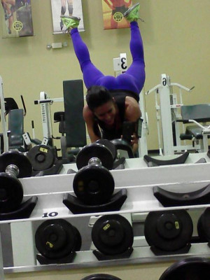 Amanda Latona says she has to this exercise in the womens only room ...