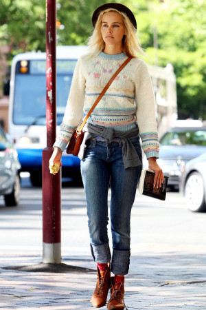 Hippie-bohemian style by Isabel Lucas!