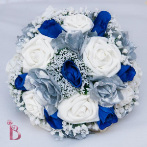 blue and silver wedding bouquets