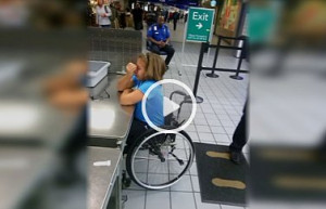 Mom Upset over Handling of Daughter in Wheelchair (VIDEO)