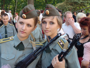 Top 10 Countries With Female Soldiers