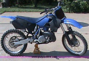 Yamaha 90Cc Dirt Bike