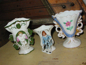 ... Vases Lot of 3 Old Ceramic Hand Painted Mini Antique Pocket Vases