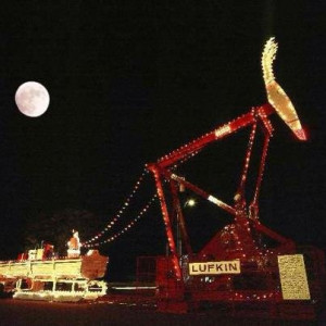 Oil Rig Dressed Up As Rudolph The Red-Nosed Reindeer Wishes You Merry ...
