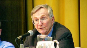 Investigative reporter Seymour Hersh details U.S. training of Iranian ...