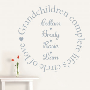 Metallic silver Grandchildren Complete the Circle of Love wall sticker