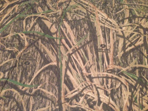mossy oak shadow grass camo pattern