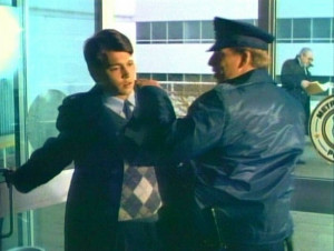 Screencaps - 21 Jump Street Pilot (1987)