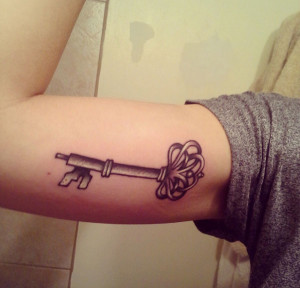 tattoo closeup key tattoo colore key tattoo flawer key tattoo