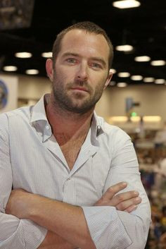 sullivan stapleton more hot celebrities sullivan stapleton dreams ...