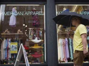 laid-off-american-apparel-workers-are-suing-the-company.jpg