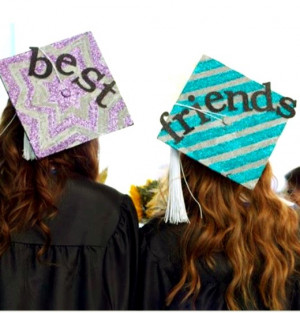 Great idea to do with your best friend at #graduation