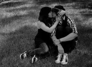 Best Kissing Couple Images