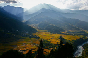 Majestic Mountain Peaks Bhutan