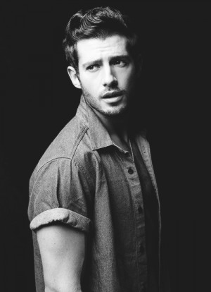 Julian Morris Pretty Little Liars
