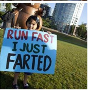 Lululemon 1/2 Marathon cheerleader... Run Fast!