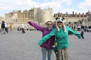 The girls at the entrance to the Tower of London. We walk through this ...