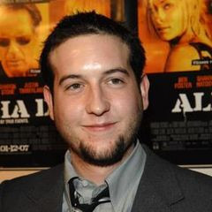 Chris Marquette - Bio | Pics | Fans | Wiki | Quotes