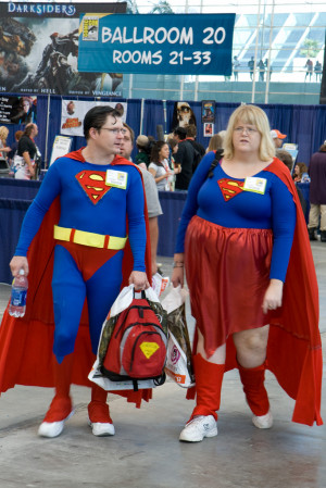 Jocks Ambush Nerds at Comic Con