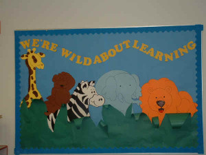 with a jungle theme for our preschool open house i drew jungle animals ...