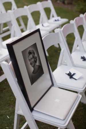 Ways to Honor Missing Loved Ones at Your Wedding, Whether They've ...