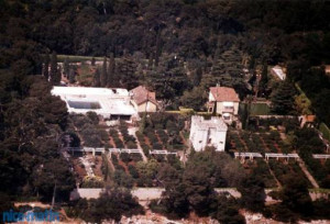 The estate of Vijay Mallya, Le Grand Jardin